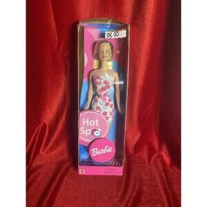 Hot Spot Barbie Doll Pink & Blue Polka Dress 2001 Mattel #56197 NRFB